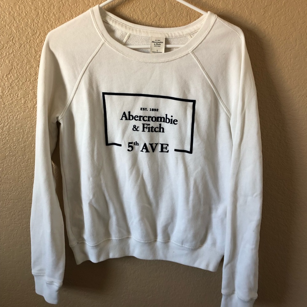 Abercrombie & Fitch White Sweater